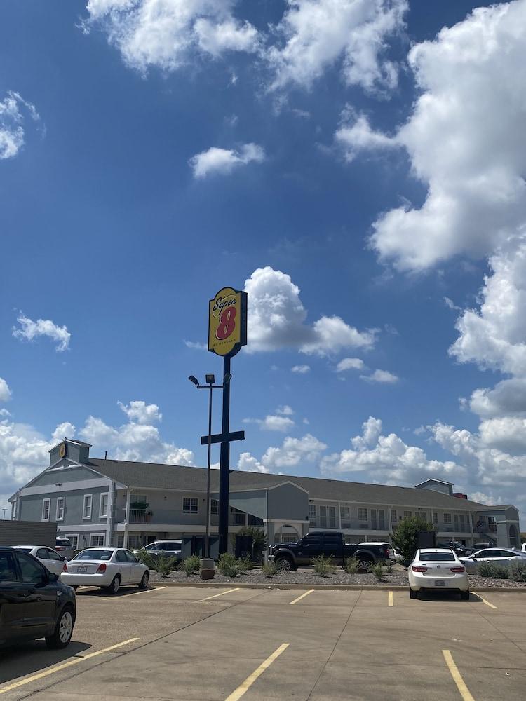 Hotel Super 8 By Wyndham Terrell Exterior foto